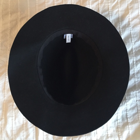 Nine West Wide-Brim Fedora - Picture 3 of 4