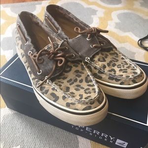 Women's sperry's