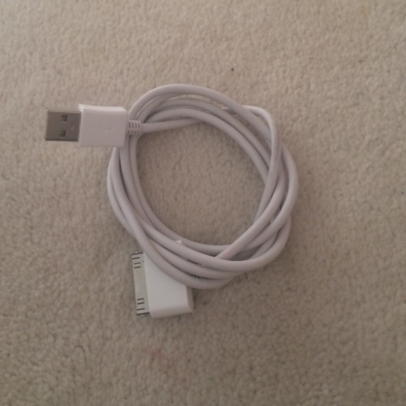 Apple iPad charger - Picture 1 of 1
