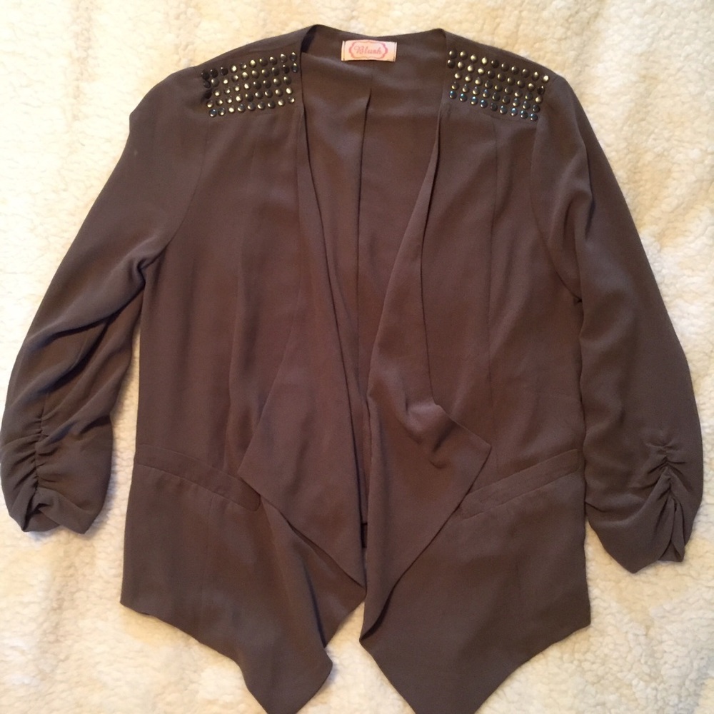 Blush studded ruched sleeve cardi in chestnut