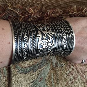 BLACK AND SILVER CUFF BRACELET