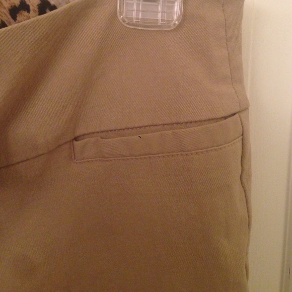 Tan dress pants - Picture 4 of 4