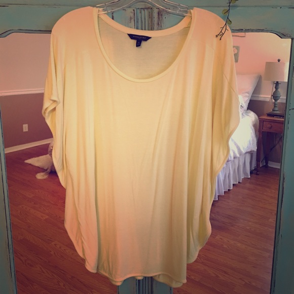 Banana Republic Flutter Sleeve Top