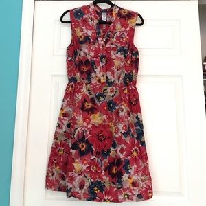 Floral sleeveless shirt dress