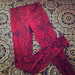 Lululemon Wunder Unders