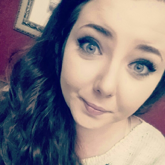 Meet your Posher, Kelsie