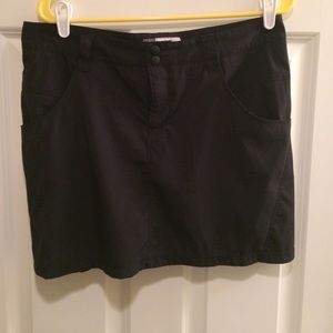 Black sporty skort