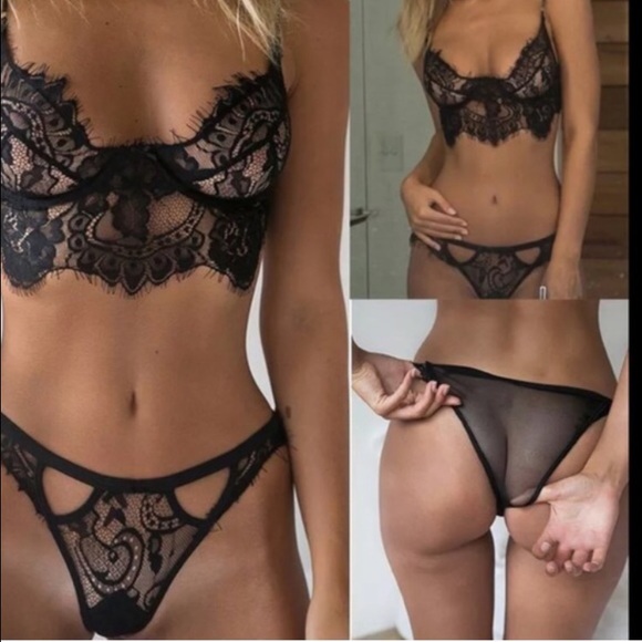 Sexy Lace Bra and Panty Set Lingerie