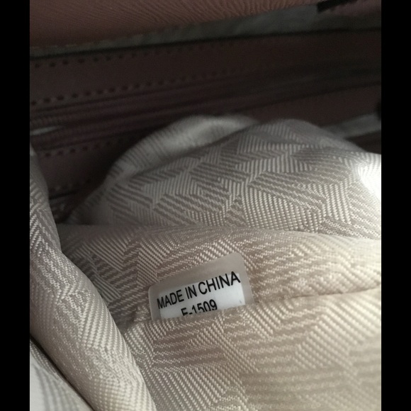 SOLD-Michael kors Dusty Rose Hamilton Shoulder bag - Picture 4 of 7