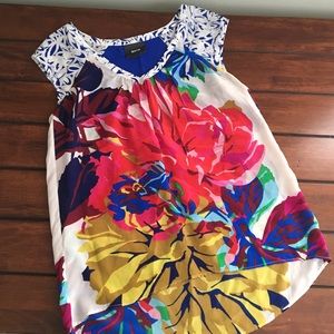 Maeve for Anthropologie silk floral top 🌺🌼🌸