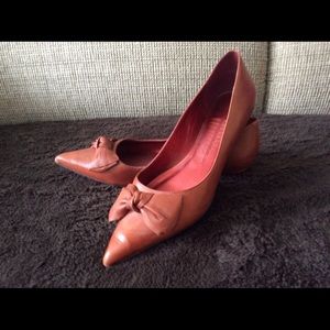 Brazilian Leather Bow Front Flat