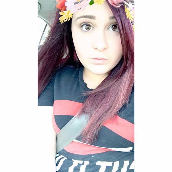 Meet your Posher, Lindsey