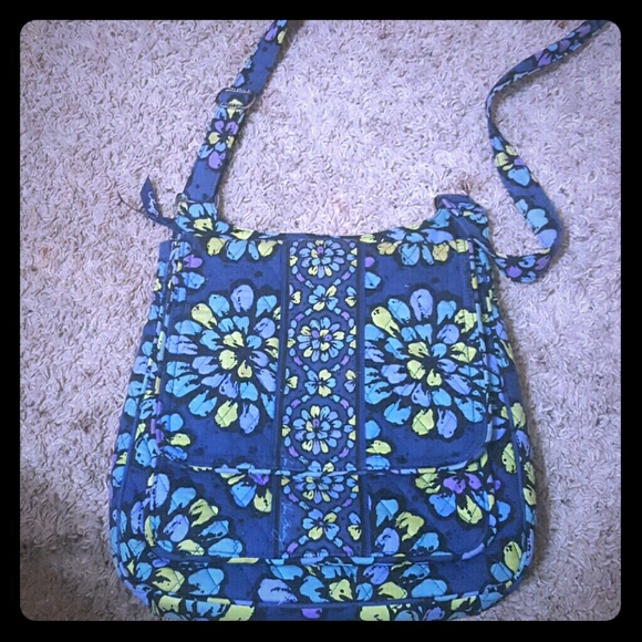 Vera bradley mail bag