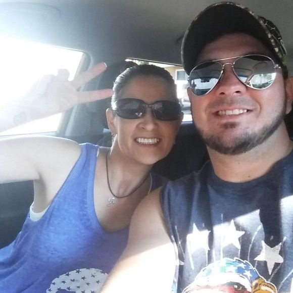 Meet your Posher, Lynn - Picture 1 of 1