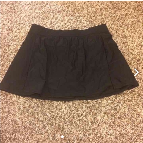 Black swim skirt