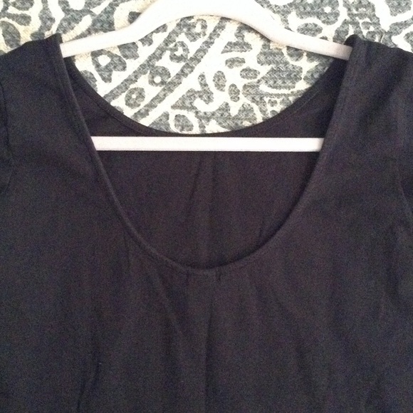 HandM black shirt - Picture 3 of 4