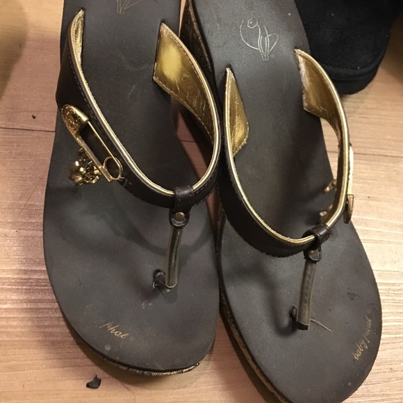 gold Slippers