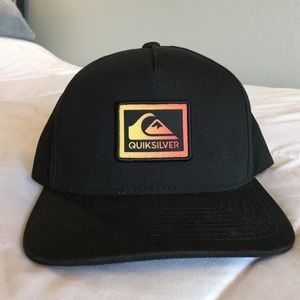 Starter/Quiksilver SnapBack Hat!