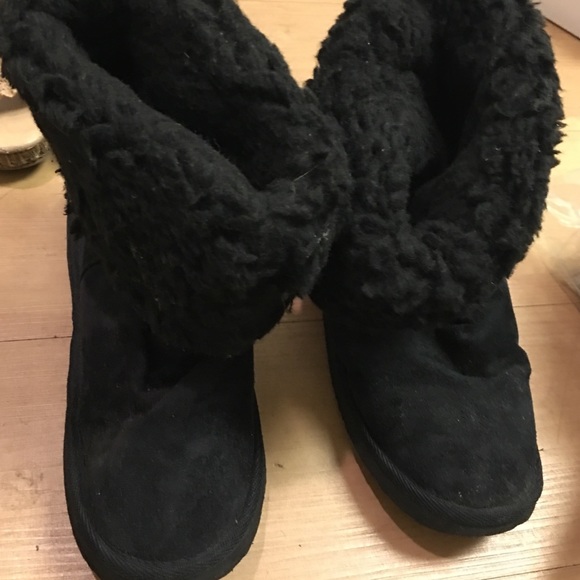 Black Boots