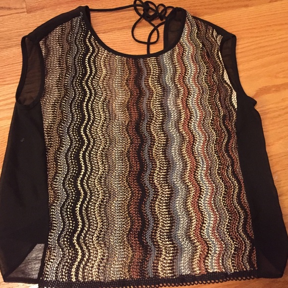 Knited and sheer shirt