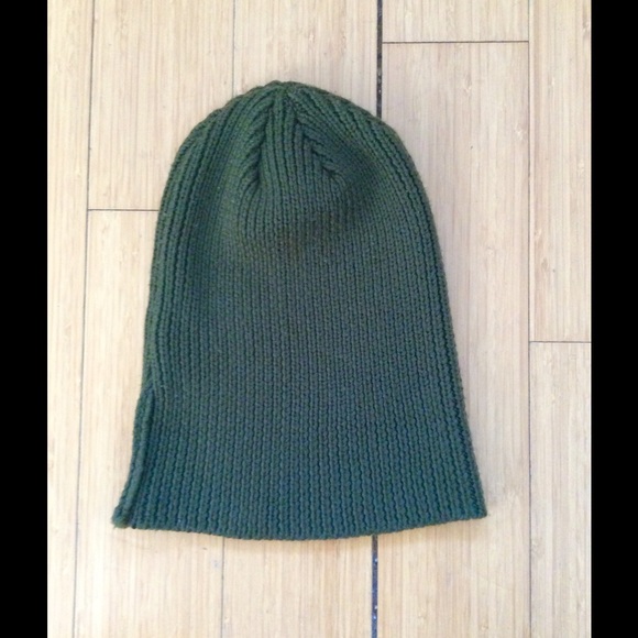 Gap dark Green beanie - Picture 1 of 1