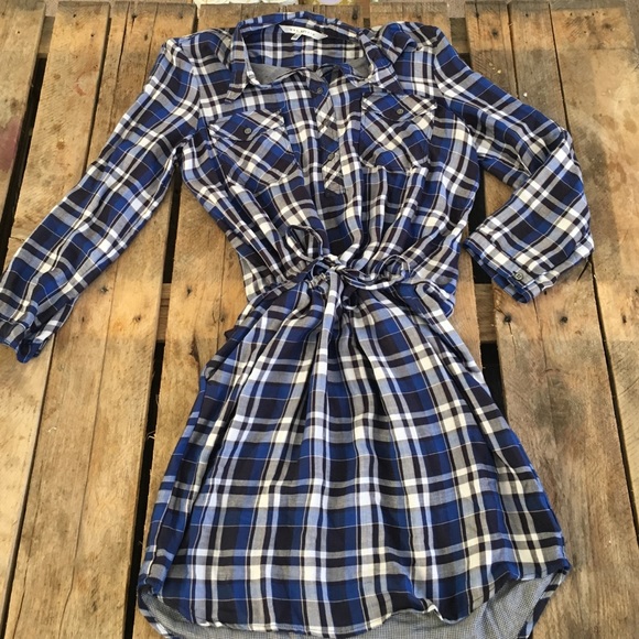 LIKE NEW Max Studio flannel dress