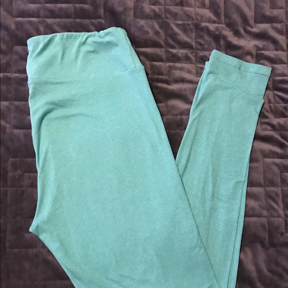 Lularoe Tall and Curvy Leggings