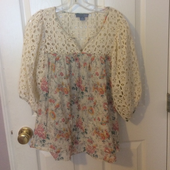 Bohemian style romantic blouse