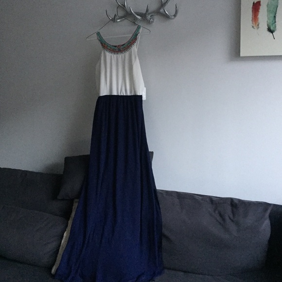 Charming Charlie Maxi dress