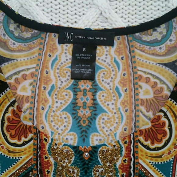 Fun, Colorful knee length dress - Picture 2 of 4