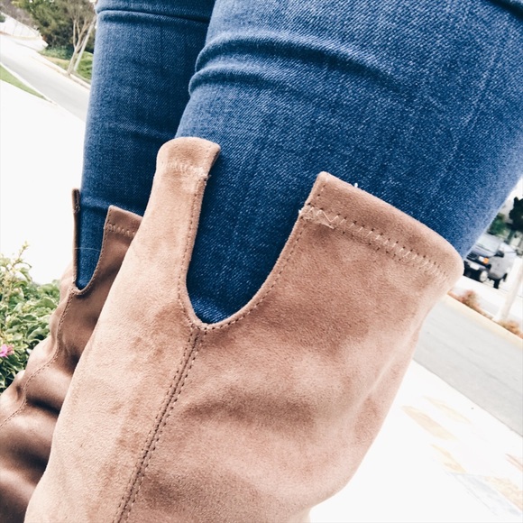 LAST PAIR Taupe Flat Over The Knee Thigh Suede - Picture 4 of 4