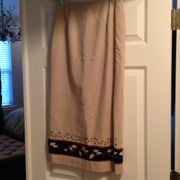 Ann Taylor beaded skirt