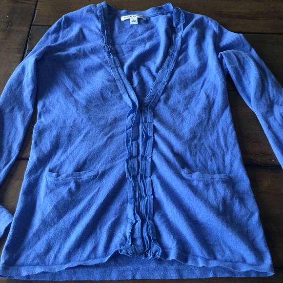 Soft blue sweater, perfect basic with added detail