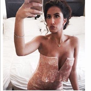 Bcbg sequins gown ✨❤ mint condition!!