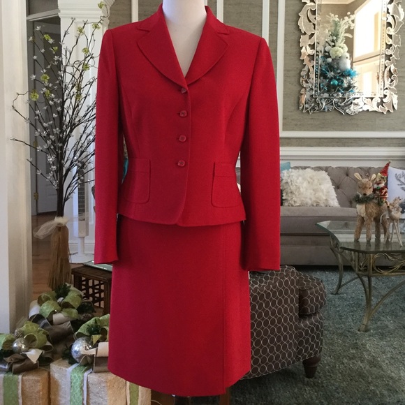 Tahari Suit- Vibrant Red EUC!