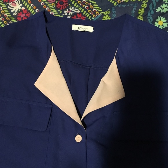 Cerulean blue button up blouse - Picture 3 of 4