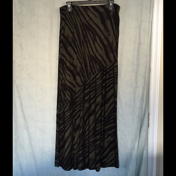 Matty M maxi skirt