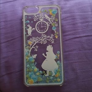 Alice in wonderland case