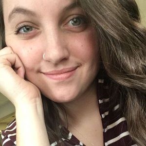 Meet your Posher, Calli