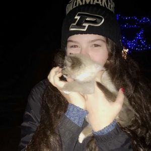 Meet your Posher, Ella