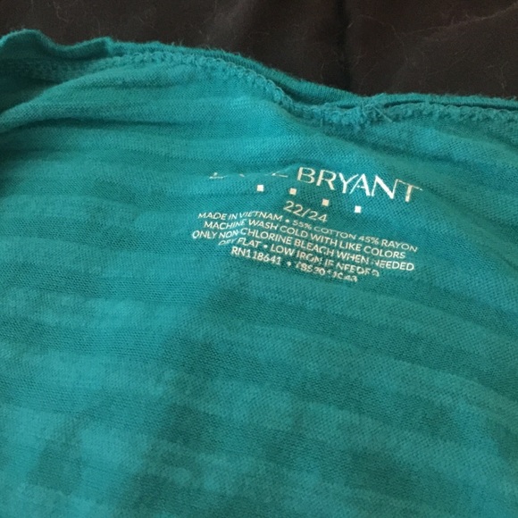 Lane Bryant Tshirt 22/24 - Picture 2 of 3