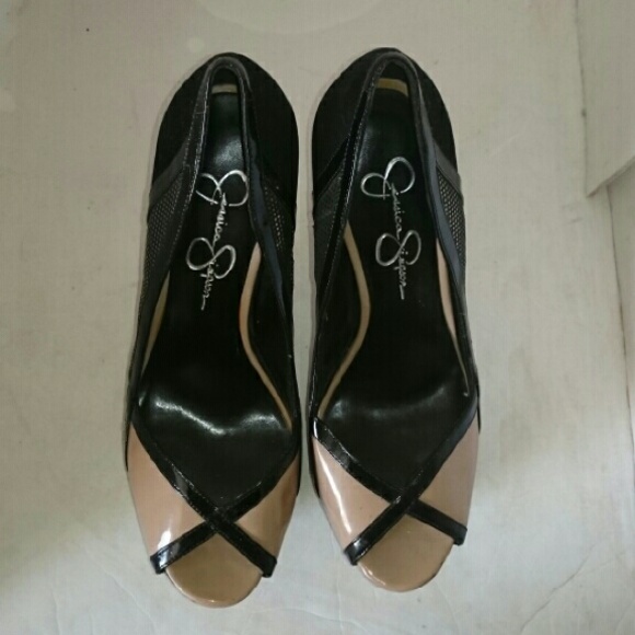 Platform pumps - Picture 2 of 4