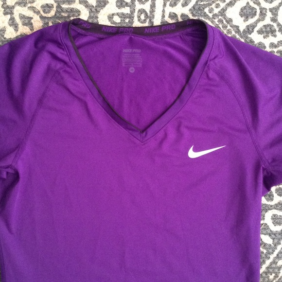 Nike Pro  Dri-fit V neck workout top - Picture 2 of 4