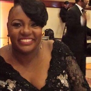 Meet your Posher, Lesa