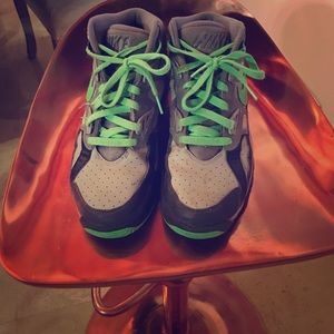 Nike shoes made ok the U K