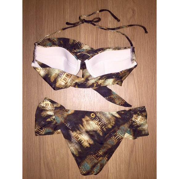 🏖😎🎉  NWOT - Bikini Set!👙 - Picture 2 of 4