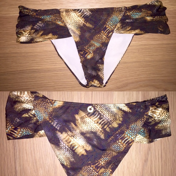 🏖😎🎉  NWOT - Bikini Set!👙 - Picture 3 of 4