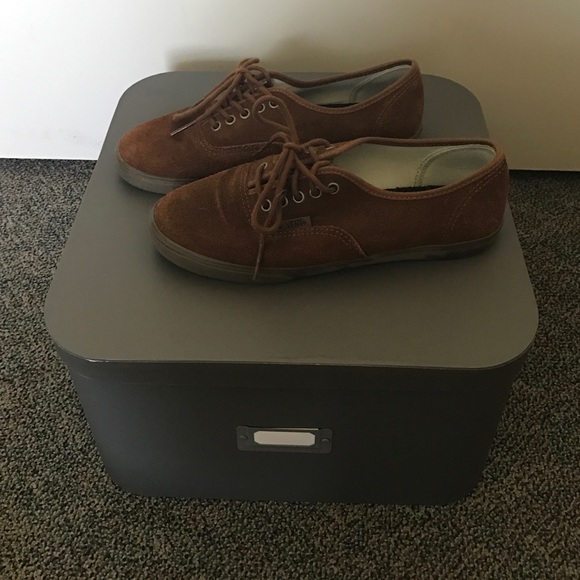 Vans Authentic Low Pro Chestnut Suede