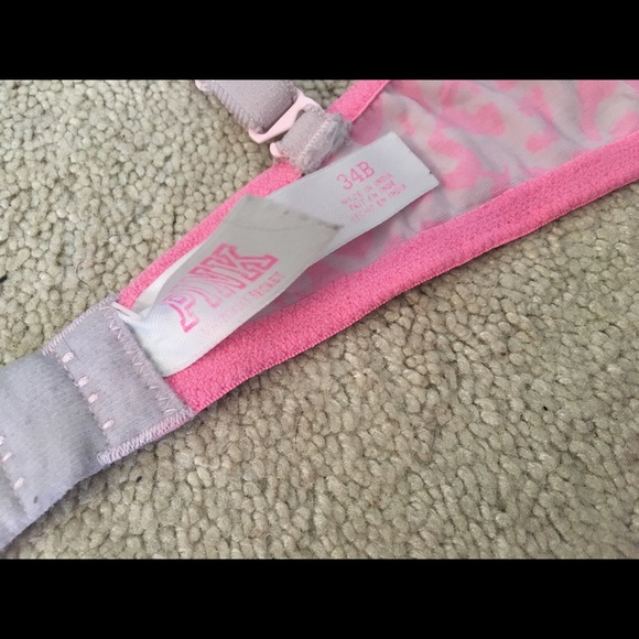 Pink bra! - Picture 2 of 2
