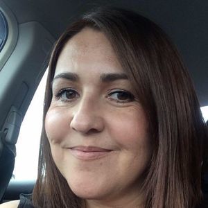 Meet your Posher, Elvia